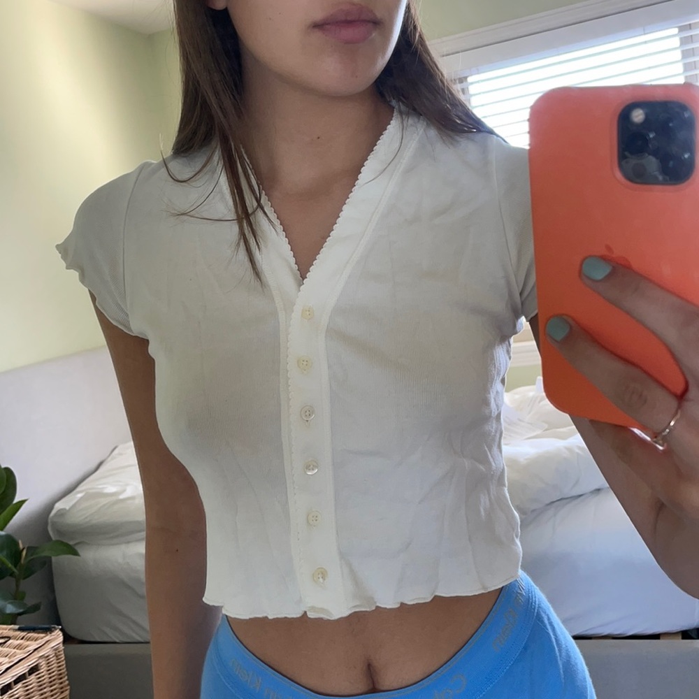 BRANDY MELVILLE TOP